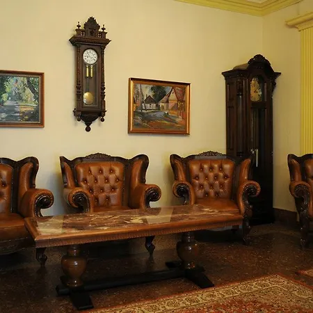 Oda ve Kahvaltı Kastelyszallo